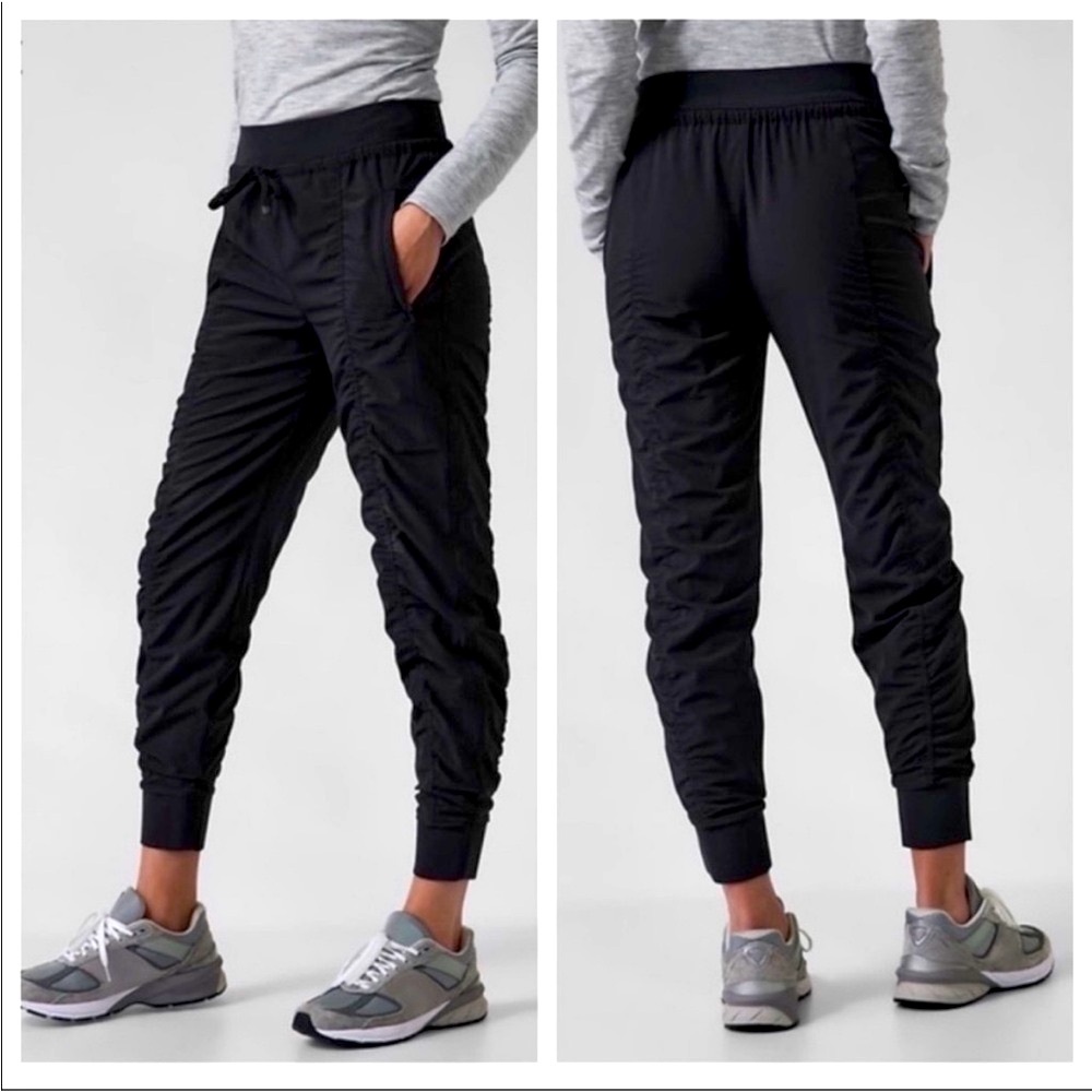 ATHLETA Cinched Side Lightweight Jogger Pants 0 Black